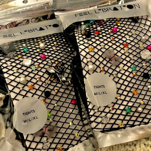 𝅺FISHNET STOCKINGS W/COLORFUL RHINESTONES STARS BEADS FLORAL EMBELLISHMENTS - Picture 4 of 5